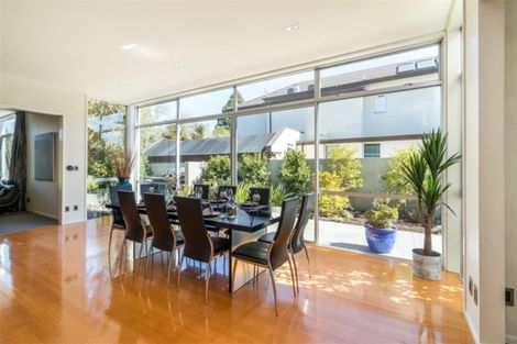 Photo of property in 8 Royds Street, Fendalton, Christchurch, 8014