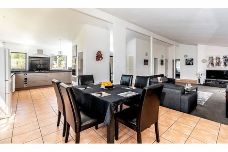 Photo of property in 38 Riddell Road, Kerikeri, 0230