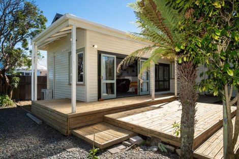 Photo of property in 12 Ashridge Road, Napier South, Napier, 4110