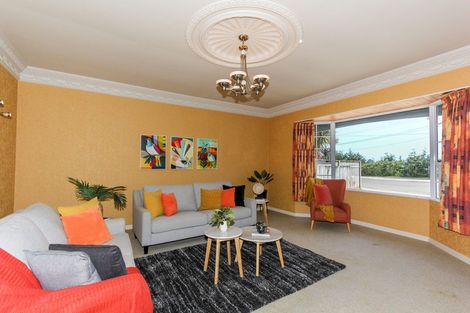 Photo of property in 101 Brois Street, Frankleigh Park, New Plymouth, 4310