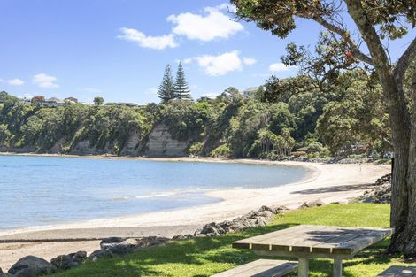Photo of property in 40a Matakatia Parade, Matakatia, Whangaparaoa, 0930