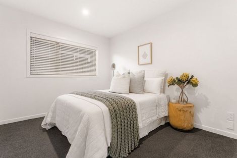 Photo of property in 1 Fender Close, Pyes Pa, Tauranga, 3112