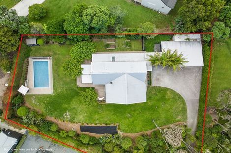 Photo of property in 7 Ngarahana Avenue, Paremoremo, Auckland, 0632