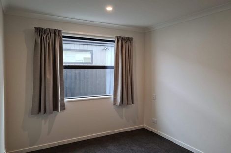 Photo of property in 8 Koral Lane, Broomfield, Christchurch, 8042