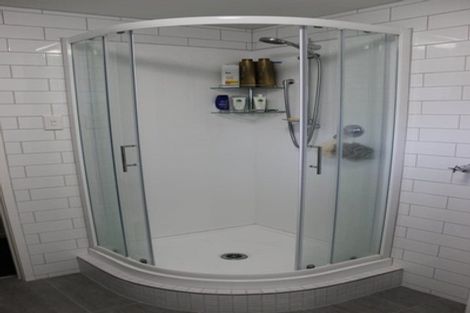 Photo of property in 3/73 Princes Street, Northcote Point, Auckland, 0627