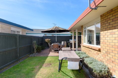 Photo of property in 683 Gloucester Road, Papamoa Beach, Papamoa, 3118