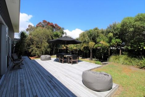 Photo of property in 123 Kenwood Drive, Matarangi, Whitianga, 3592