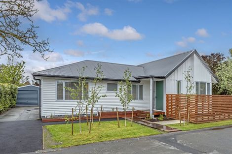 Photo of property in 77 Blighs Road, Strowan, Christchurch, 8052