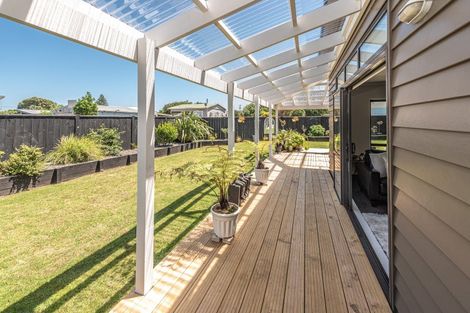 Photo of property in 13 Kamahi Street, Castlecliff, Whanganui, 4501