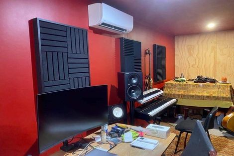 Photo of property in 4 Te Pahi River Drive, Paparoa, Maungaturoto, 0583