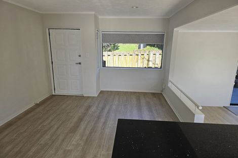 Photo of property in 1/20 Knightsbridge Drive, Forrest Hill, Auckland, 0620