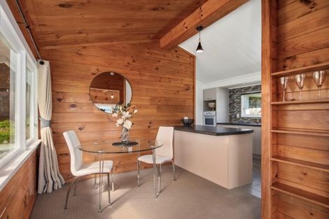 Photo of property in 202 Welcome Bay Road, Welcome Bay, Tauranga, 3112