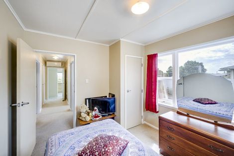 Photo of property in 178 Flaxmere Avenue, Flaxmere, Hastings, 4120