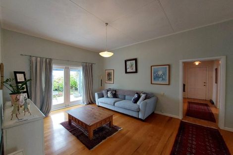 Photo of property in 39 South Road, Blagdon, New Plymouth, 4310