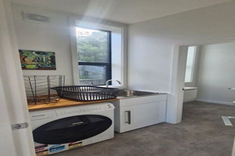 Photo of property in 4 Silvereye Way, Johnsonville, Wellington, 6037