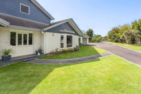 Photo of property in 7 Westpeak Way, Otaki, 5512