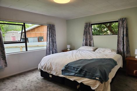 Photo of property in 6 Kawiu Road, Levin, 5510