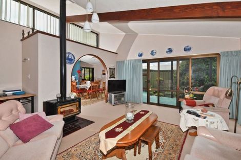 Photo of property in 243 Fairway Drive, Te Kamo, Whangarei, 0112