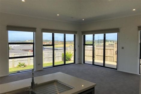 Photo of property in 57 Barcliff Terrace, Gulf Harbour, Whangaparaoa, 0930