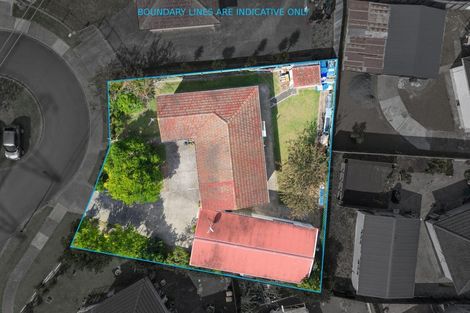 Photo of property in 5 Treviso Place, Clover Park, Auckland, 2023