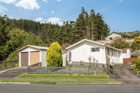 Photo of property in 36 Apple Terrace, Ranui, Porirua, 5024