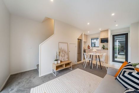 Photo of property in 2/183 Cambridge Terrace, Fairfield, Lower Hutt, 5011