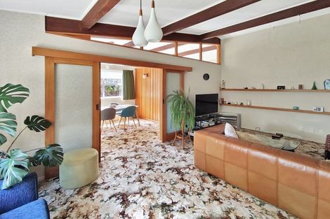 Photo of property in 7 Airdrie Avenue, Epuni, Lower Hutt, 5011