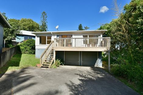 Photo of property in 616a Whangaparaoa Road, Stanmore Bay, Whangaparaoa, 0932