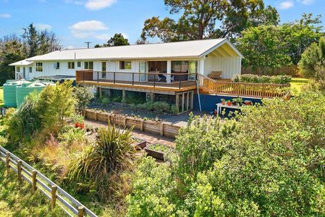 Photo of property in 170 Mullins Road, Ardmore, Papakura, 2582