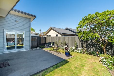 Photo of property in 38 Severn Street, Green Island, Dunedin, 9018