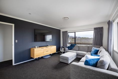 Photo of property in 31 Keene Drive, Bell Block, New Plymouth, 4312