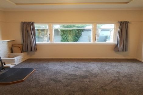 Photo of property in 74 Stobo Street, Grasmere, Invercargill, 9810