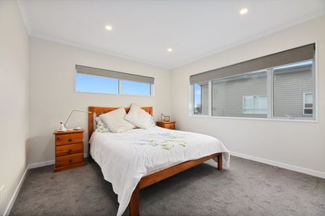 Photo of property in 59 Sunshine Boulevard, Sunnyvale, Auckland, 0612