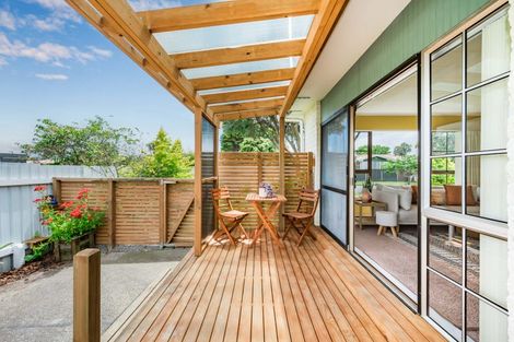 Photo of property in 2b Tawa Street, Waikanae, 5036