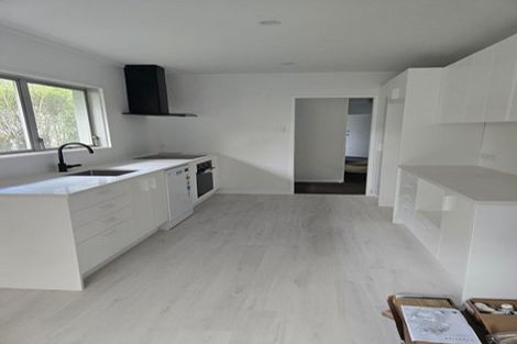 Photo of property in 69 Holland Road, Hillcrest, Auckland, 0627