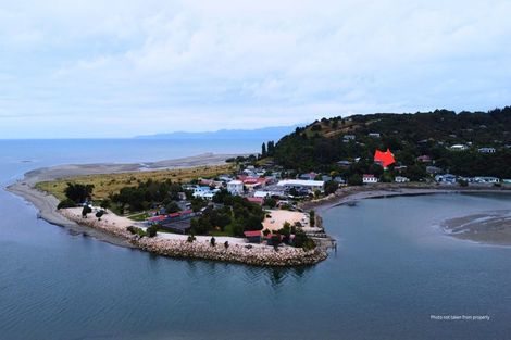 Photo of property in 14 Gibbs Road, Collingwood, 7073