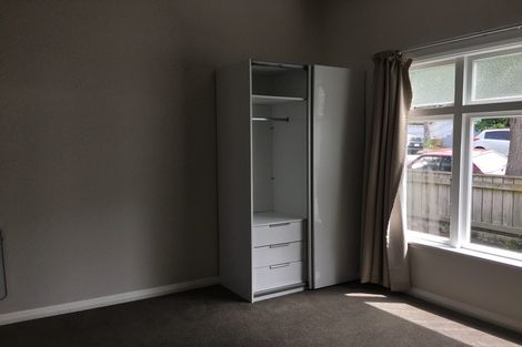 Photo of property in 8 Kenwyn Terrace, Newtown, Wellington, 6021