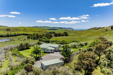 Photo of property in 52 Waipuka Road, Waimarama, Havelock North, 4294