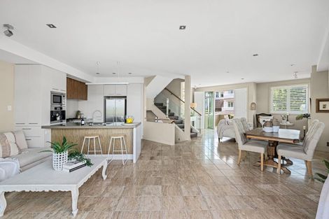 Photo of property in 30 Little Compton Mews, Snells Beach, 0920