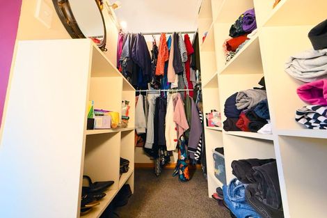 Photo of property in 4 Norton Park Avenue, Fairfield, Lower Hutt, 5011