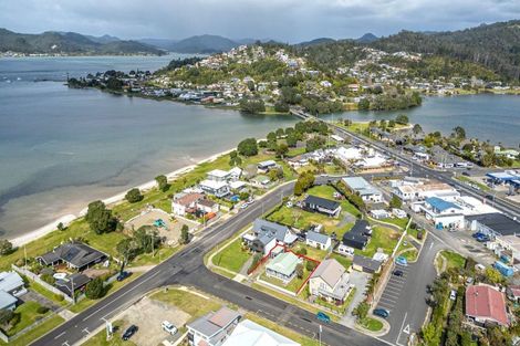 Photo of property in 2 Tokoroa Road, Tairua, 3508