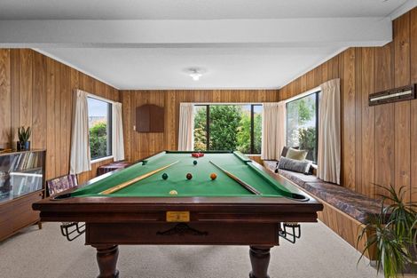 Photo of property in 90 Churchill Drive, Taradale, Napier, 4112