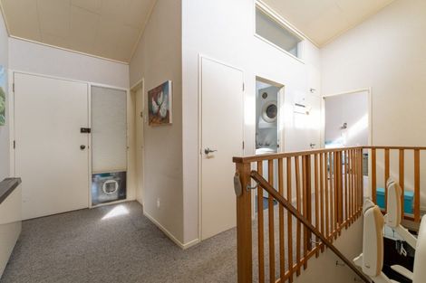 Photo of property in 23 Howard Street, Macandrew Bay, Dunedin, 9014