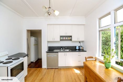 Photo of property in 234 Frankley Road, Frankleigh Park, New Plymouth, 4310