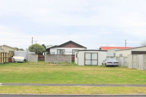 Photo of property in 110 Hampton Road, Whangamata, 3620