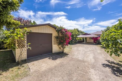 Photo of property in 60 Kirk Street, Otaki, 5512