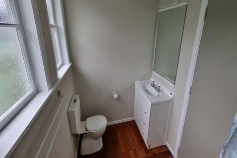 Photo of property in 18 Camp Street, Silverstream, Upper Hutt, 5019