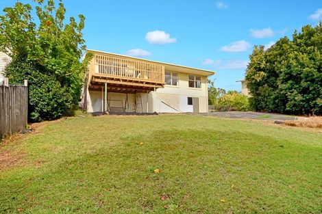 Photo of property in 9 Waverley Avenue, Glenfield, Auckland, 0629