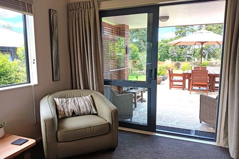 Photo of property in 505 Richmond Road, Lepperton, New Plymouth, 4373
