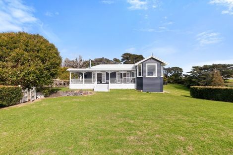 Photo of property in 112 Rodney Road, Whangateau, Warkworth, 0985